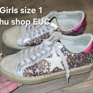 ShuShop Girls Glitter Star Sneakers - Silver, Pink & Multi